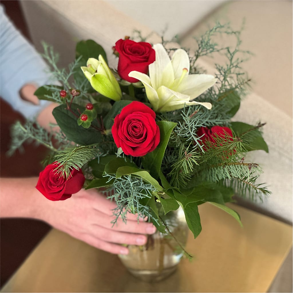 Glittering Lights Bouquet – All Of The Good Flowers, Jackson NJ