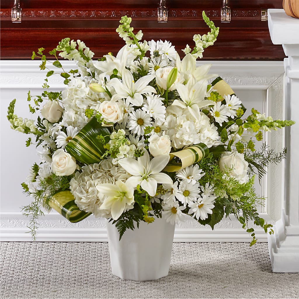 Thoughts of Tranquility Floor Basket – All Of The Good Flowers, Jackson NJ