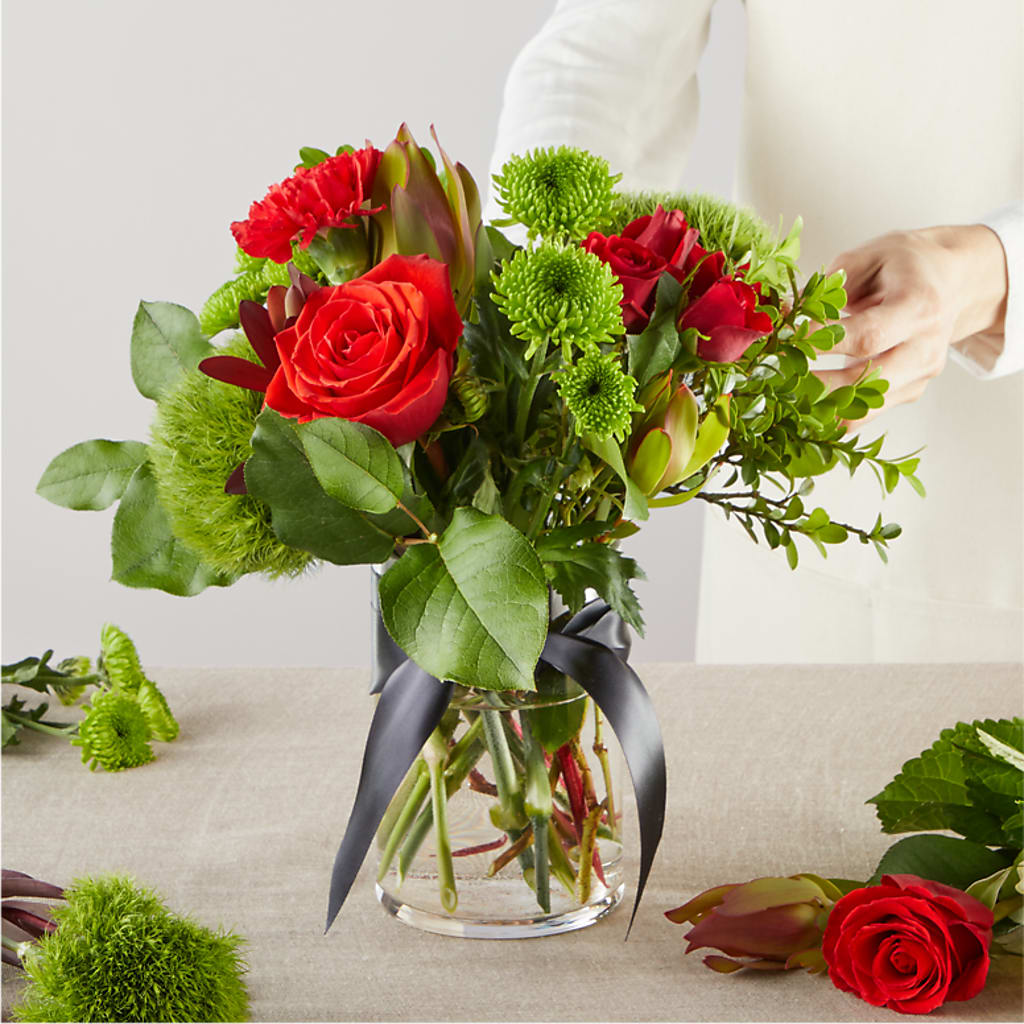 Heritage Kindle – A Florist Original –  All Of The Good Flowers, Jackson NJ