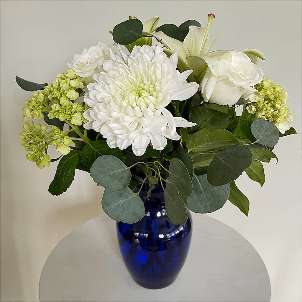 Snowy Dreams Bouquet –  All Of The Good Flowers, Jackson NJ