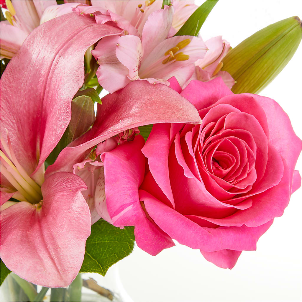 Lots of Love Bouquet –  All Of The Good Flowers, Jackson NJ